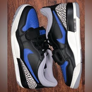 Jordan size 9